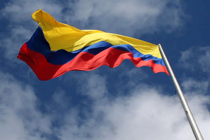 Former mayor and his assistant shot dead during election campaign in Colombia