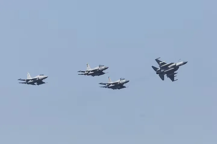 Pakistan deployed 8,000 troops and aviation to Saudi Arabia amid war with Iran - Reuters