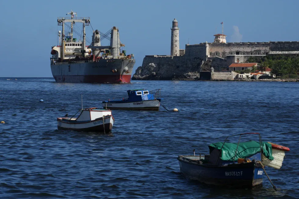 A ship with humanitarian aid from Mexico and Uruguay docked in Havana amid escalating tensions between the US and Cuba