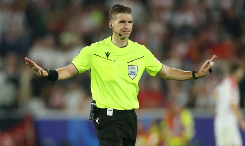 François Letexier - head referee of the match