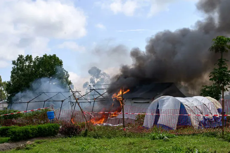 In Congo, an angry crowd burned down an Ebola treatment center