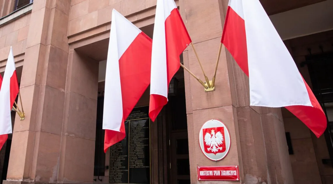 Польща викликала російського посла через погрози атак на Київ