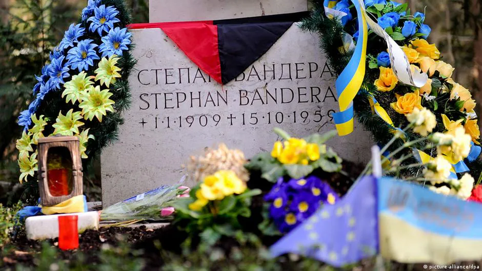 Родина Степана Бандери не заперечує проти його перепоховання в Україні - голова УІНП