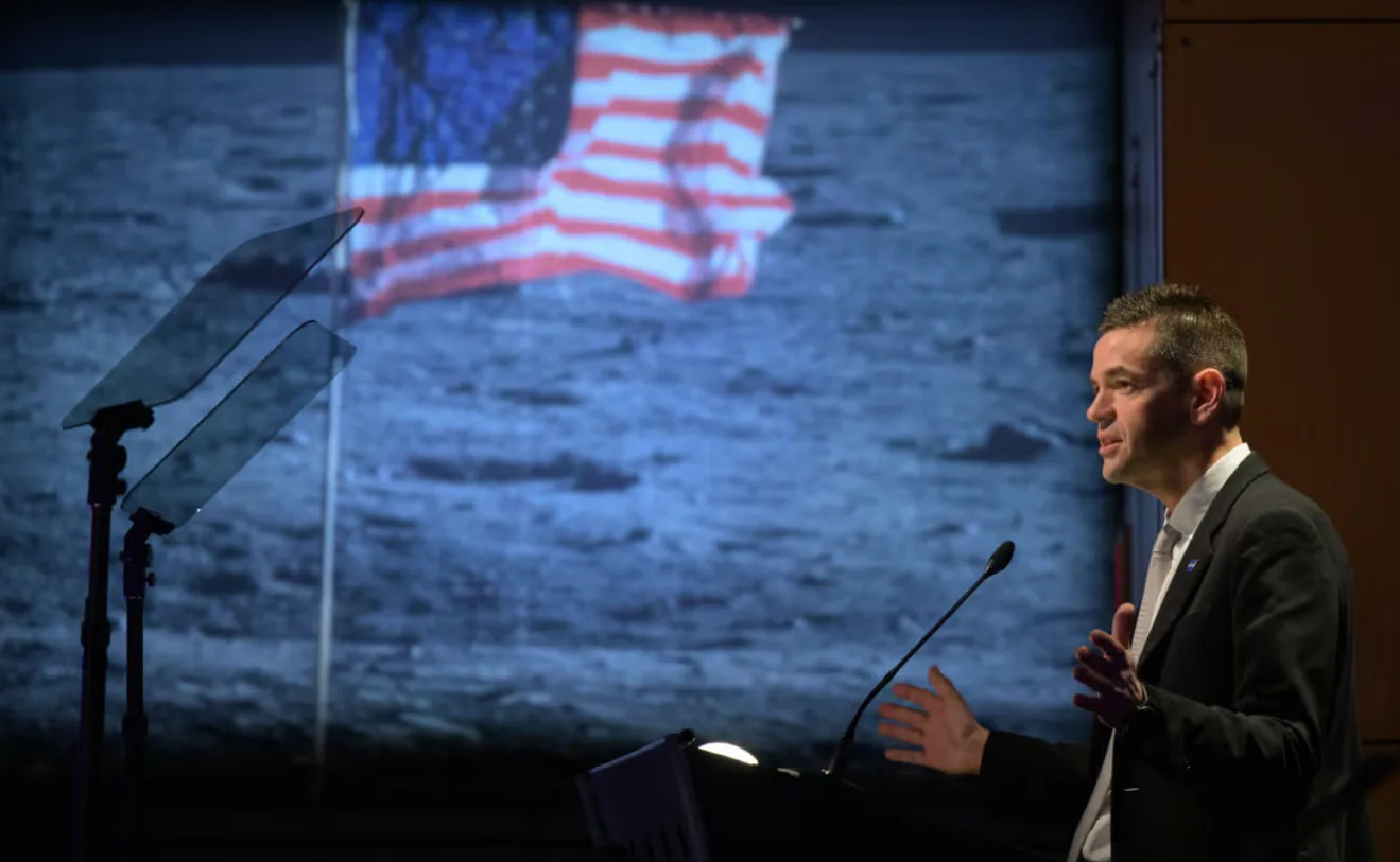 NASA представило план створення постійної бази на Місяці до 2032 року