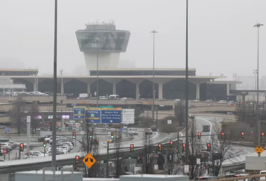 Airlines warn of chaos due to potential international flight restrictions in the US