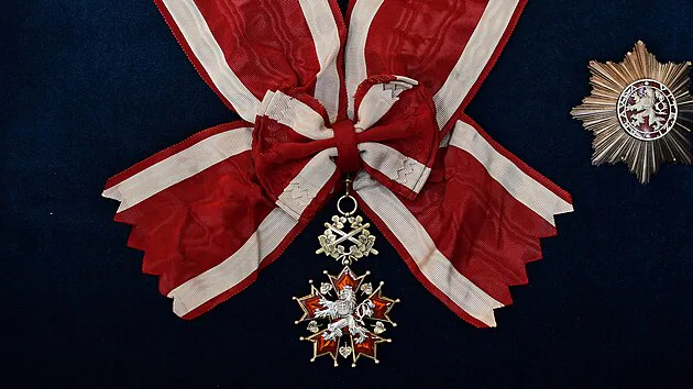 In the Czech Republic, the far-right SPD wants to strip Zelenskyy of the Order of the White Lion; Pavel's office has responded