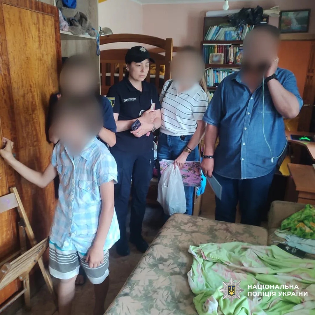 In Kharkiv, a 2-year-old boy was hospitalized in a state of clinical death after an electric shock, children were removed from the family - police