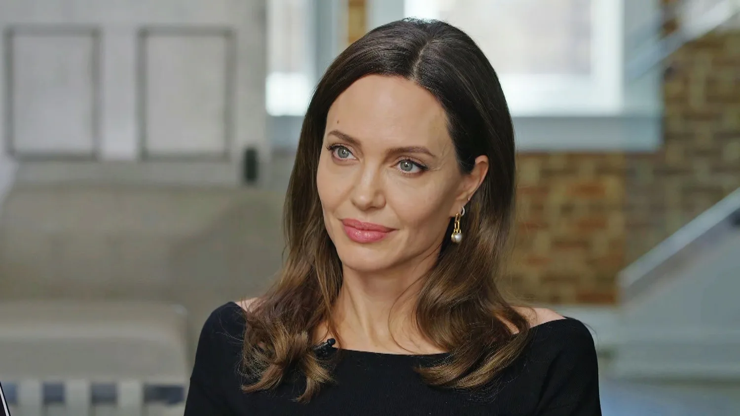 Angelina Jolie plans to leave Los Angeles after her younger children reach adulthood