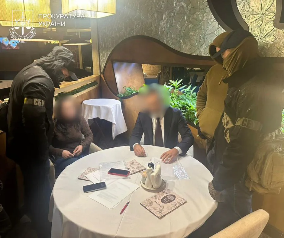 In Kyiv, the head of a non-existent party who promised a man a deputy seat for $160,000 will be put on trial