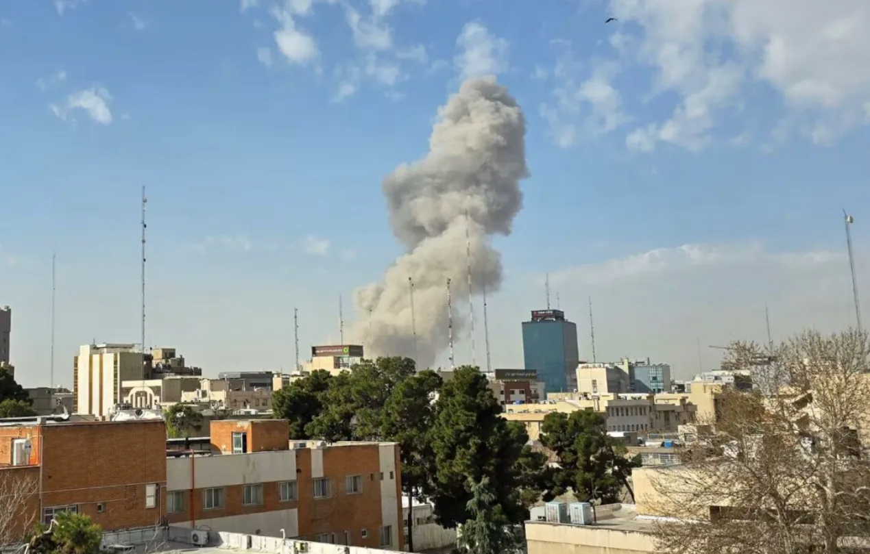 New strikes by the US and Iran damaged bridges, energy facilities, and a water desalination plant