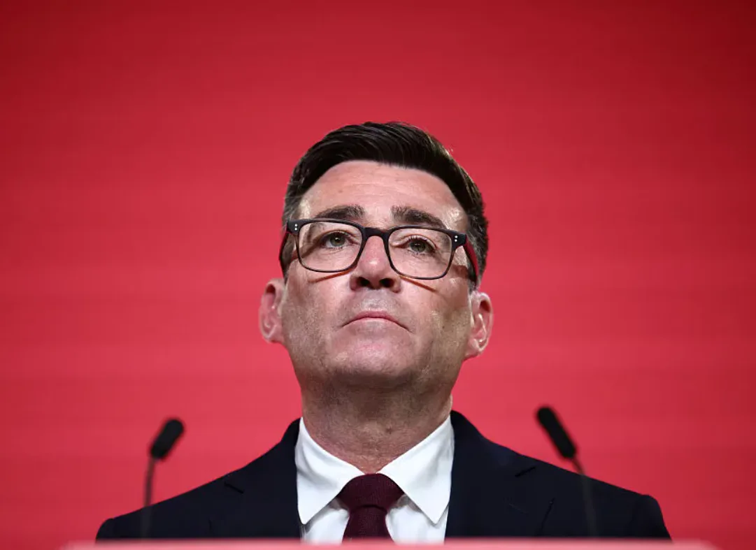 Britain's new prime minister must decide whether to allow the US to use military bases for strikes on Iran – Bloomberg