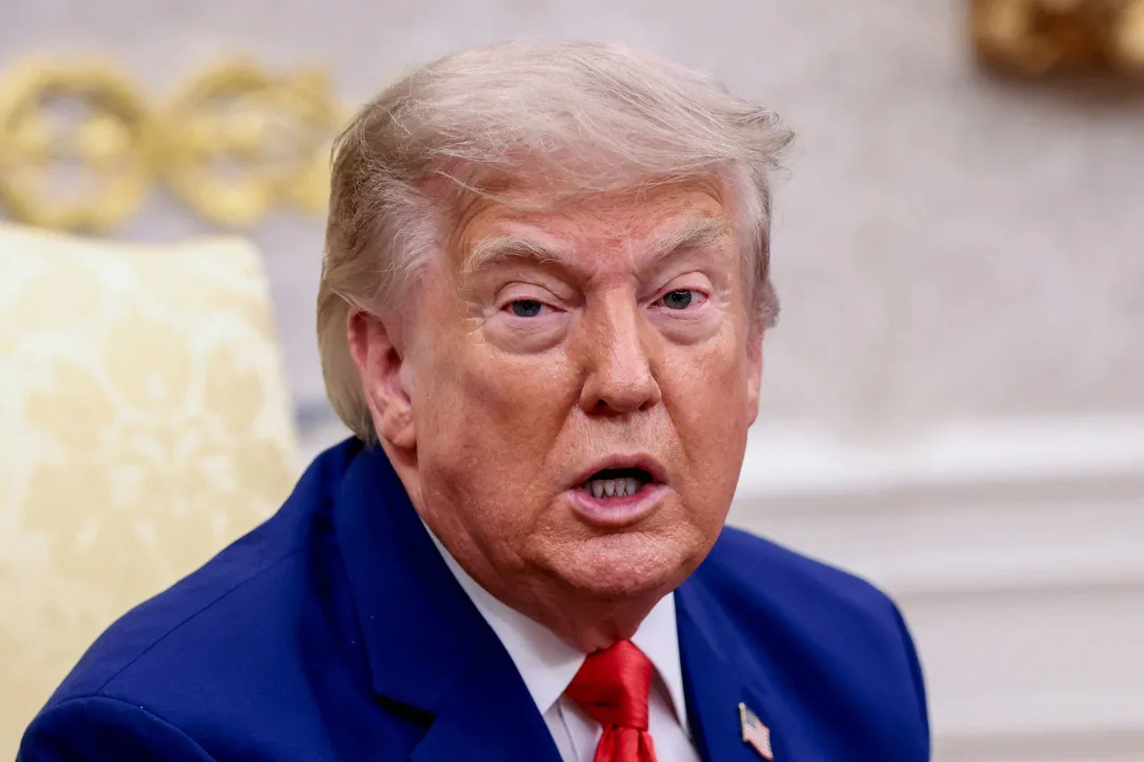 Trump threatens to 