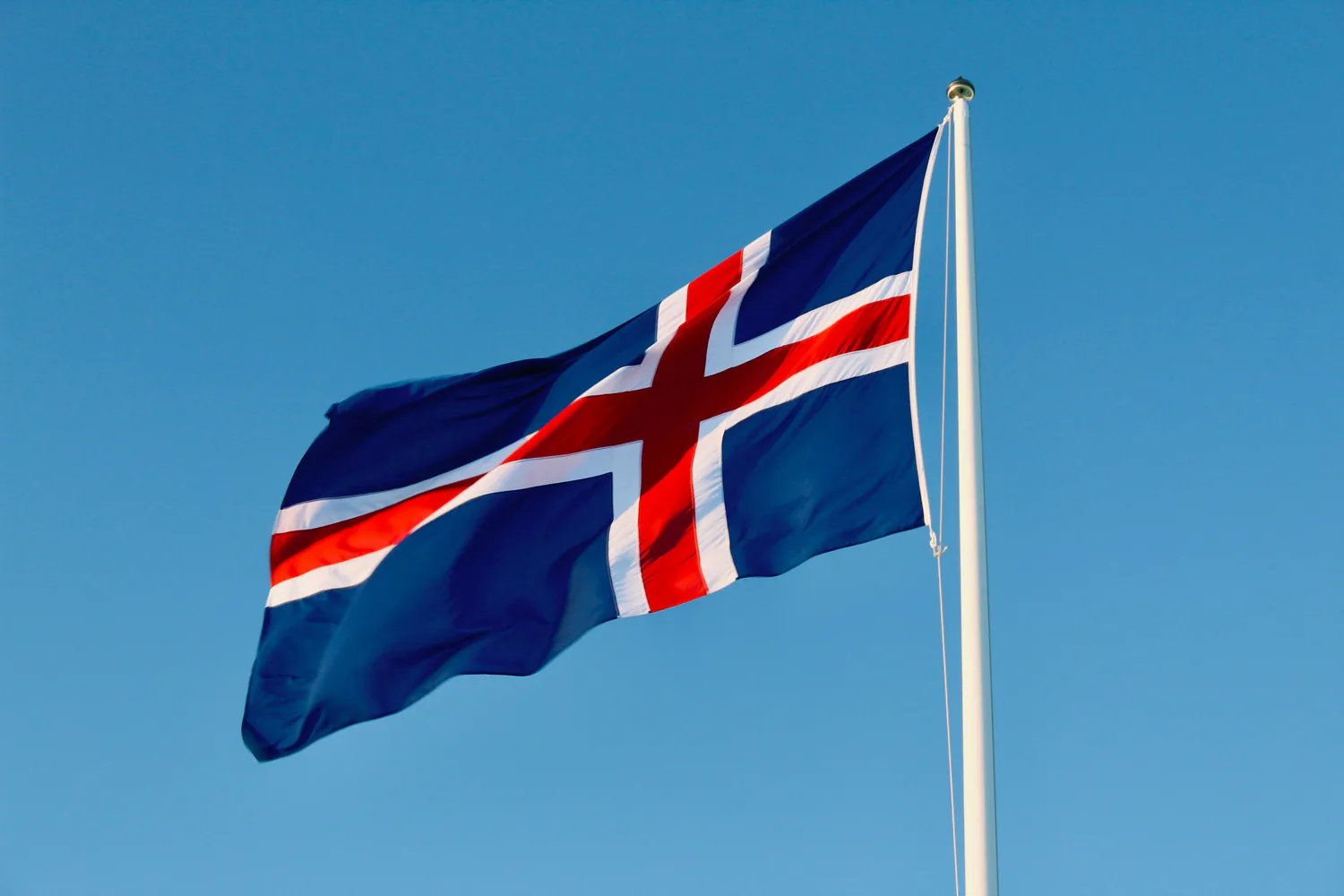 Iceland votes on whether to resume EU accession talks