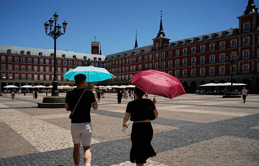 Spain recorded its highest temperature ever in September – the air heated up to 45.7°C