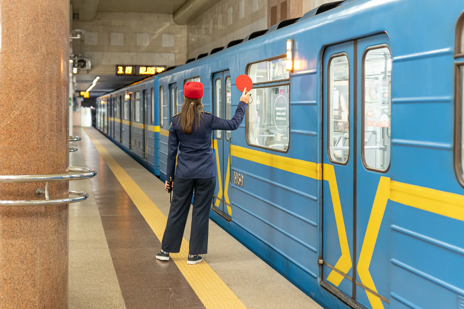 Kyiv Metro to operate longer starting September 10: schedule released