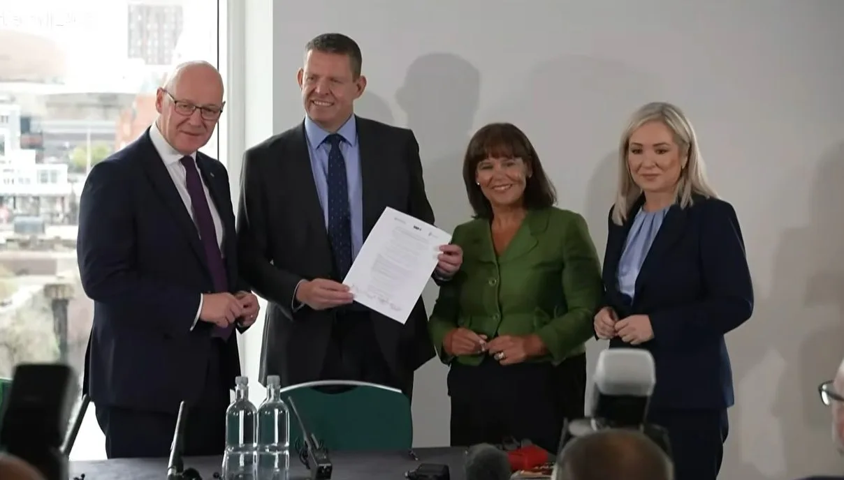 Scotland, Wales and Northern Ireland have concluded an independence pact and are demanding secession from the United Kingdom