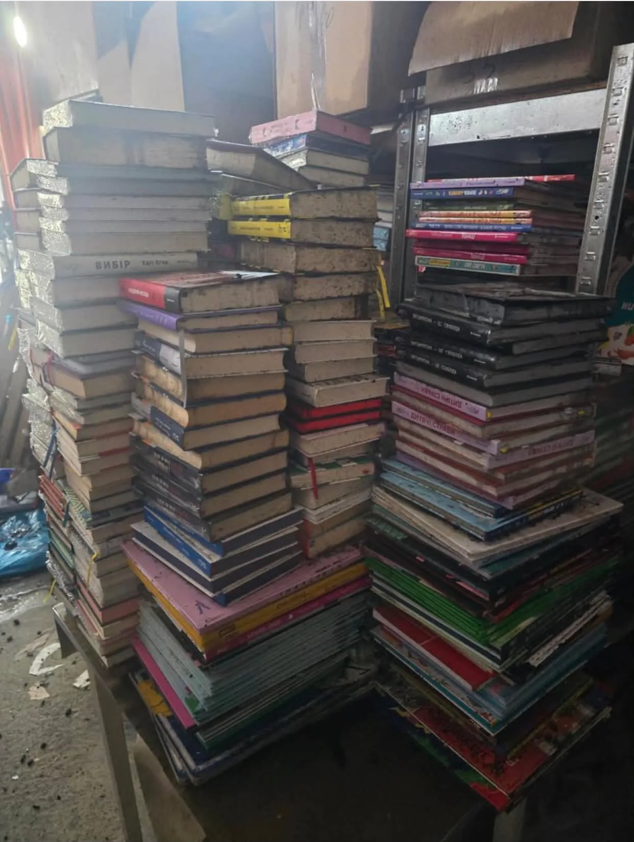 Russia destroyed another warehouse belonging to the "Knyholav" publishing house: tens of thousands of books were likely lost