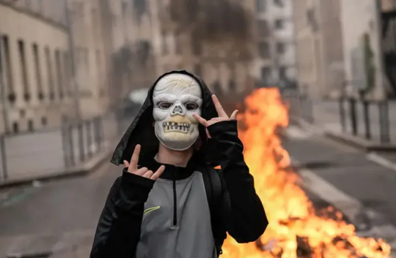 Mass student protests in France show no sign of abating, with new demonstrations planned for the weekend