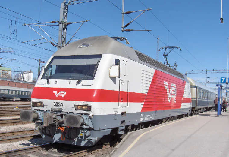 Finland will provide Ukraine with 10 diesel locomotives to replace those destroyed by Russian attacks