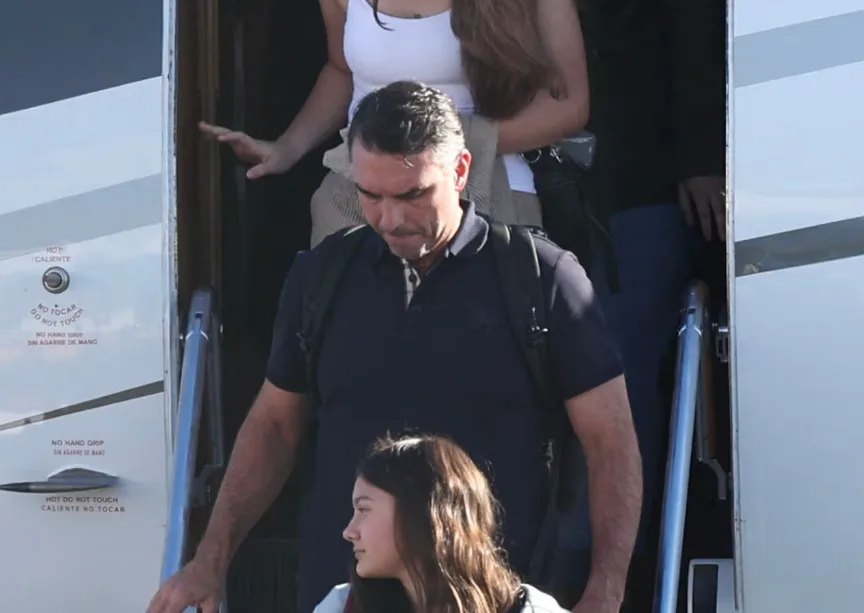After fleeing to the United States, Bolsonaro declared himself president of Brazil and plans to run the country from abroad