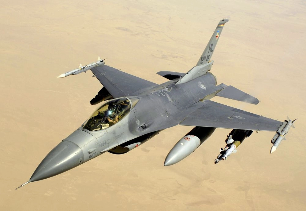 F-16 новини - найсвіжіші новини про літаки Ф-16 Fighting Falcon на